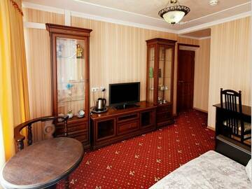 Фото номера Двухкомнатный Люкс Гостиница Домик у причала г. Ломоносов 5