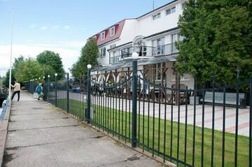 Фото Гостиница Домик у причала г. Ломоносов 4